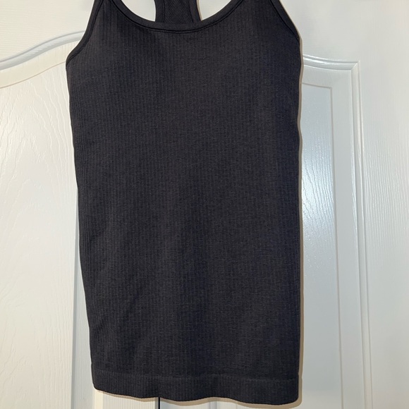 lululemon athletica Tops - Ribbed Lululemon black tank size 6